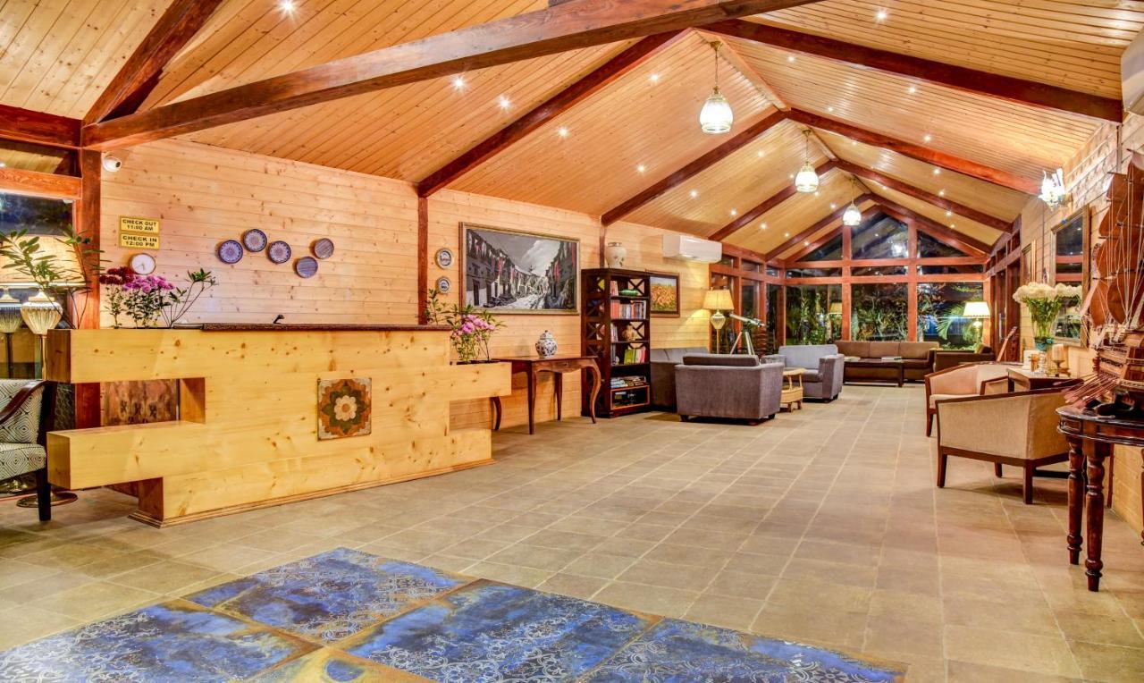 Treebo Premium Blue Mountain Country Club And Resort Сіліґурі Екстер'єр фото
